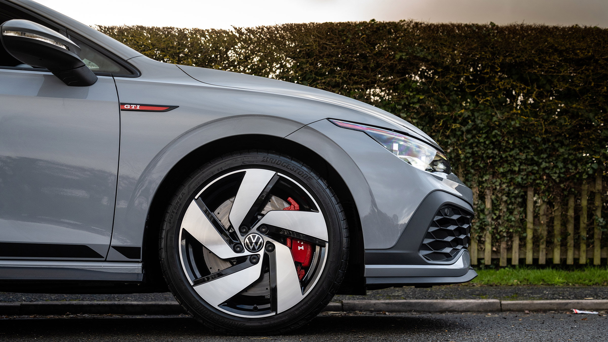 Volkswagen Golf GTI Clubsport - wheel