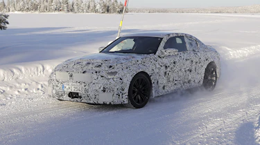 2022 BMW M2 spied quarter