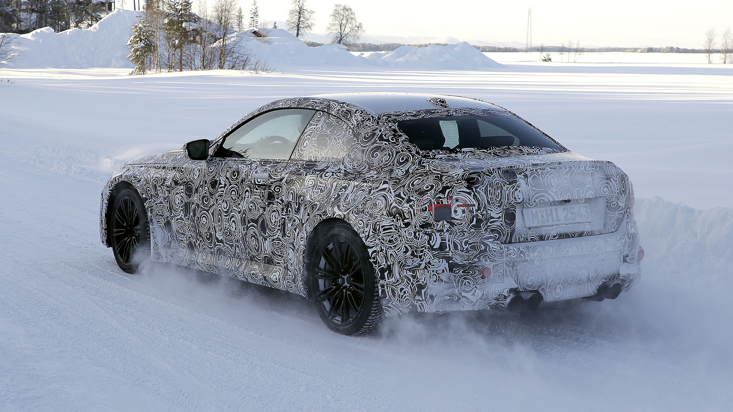 2022 BMW M2 spied rear