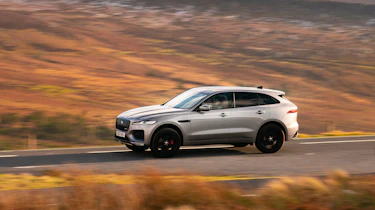 Jaguar F Pace 2021 review - P400 side