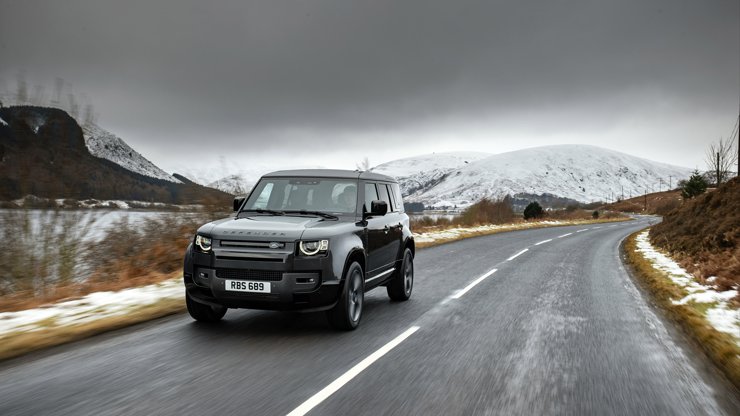 Land Rover Defender V8 MY22 - 90 tracking