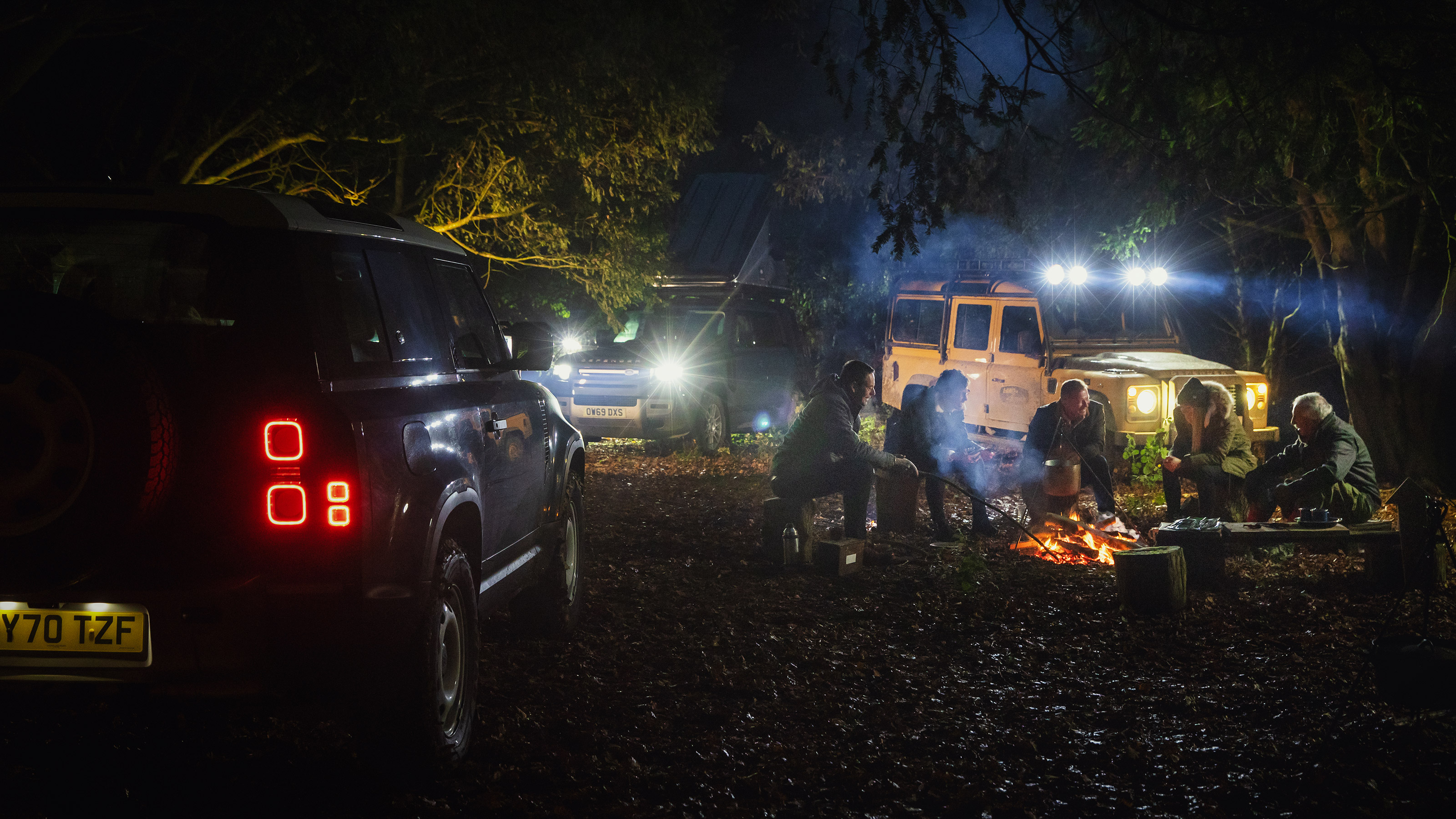 Land Rover Defender Works V8 Trophy