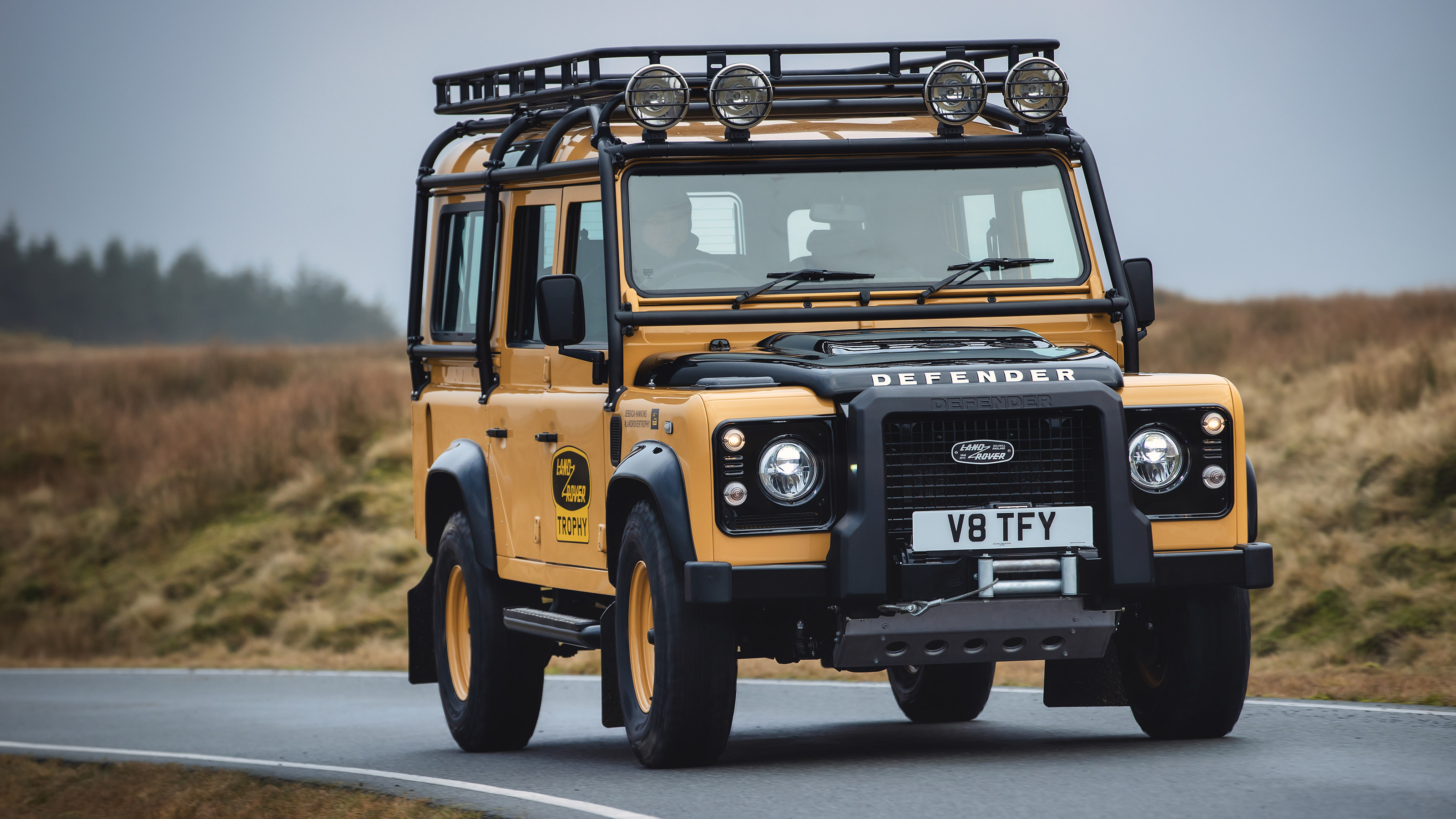 Land Rover Defender Works V8 Trophy