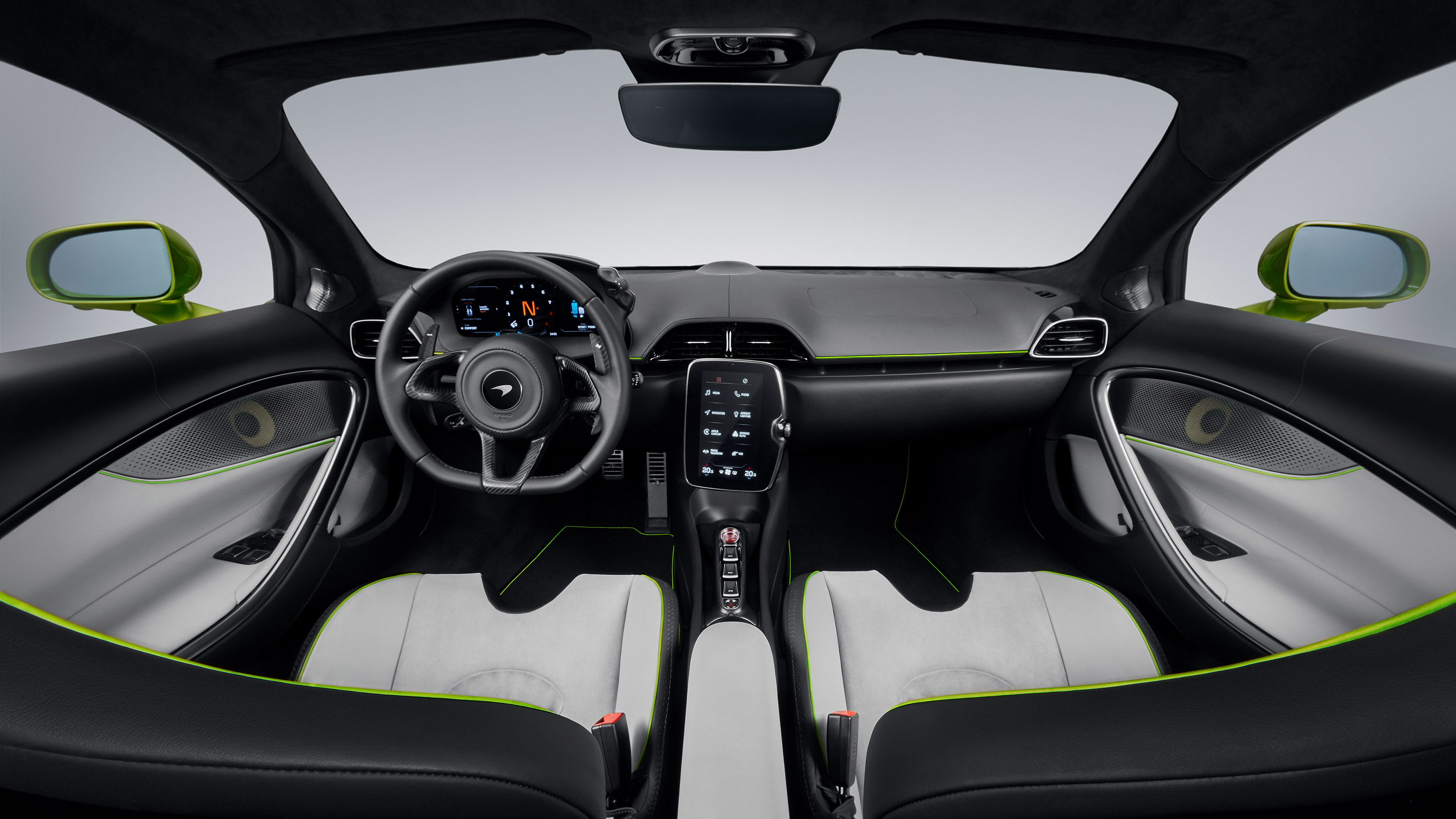 McLaren Artura interior