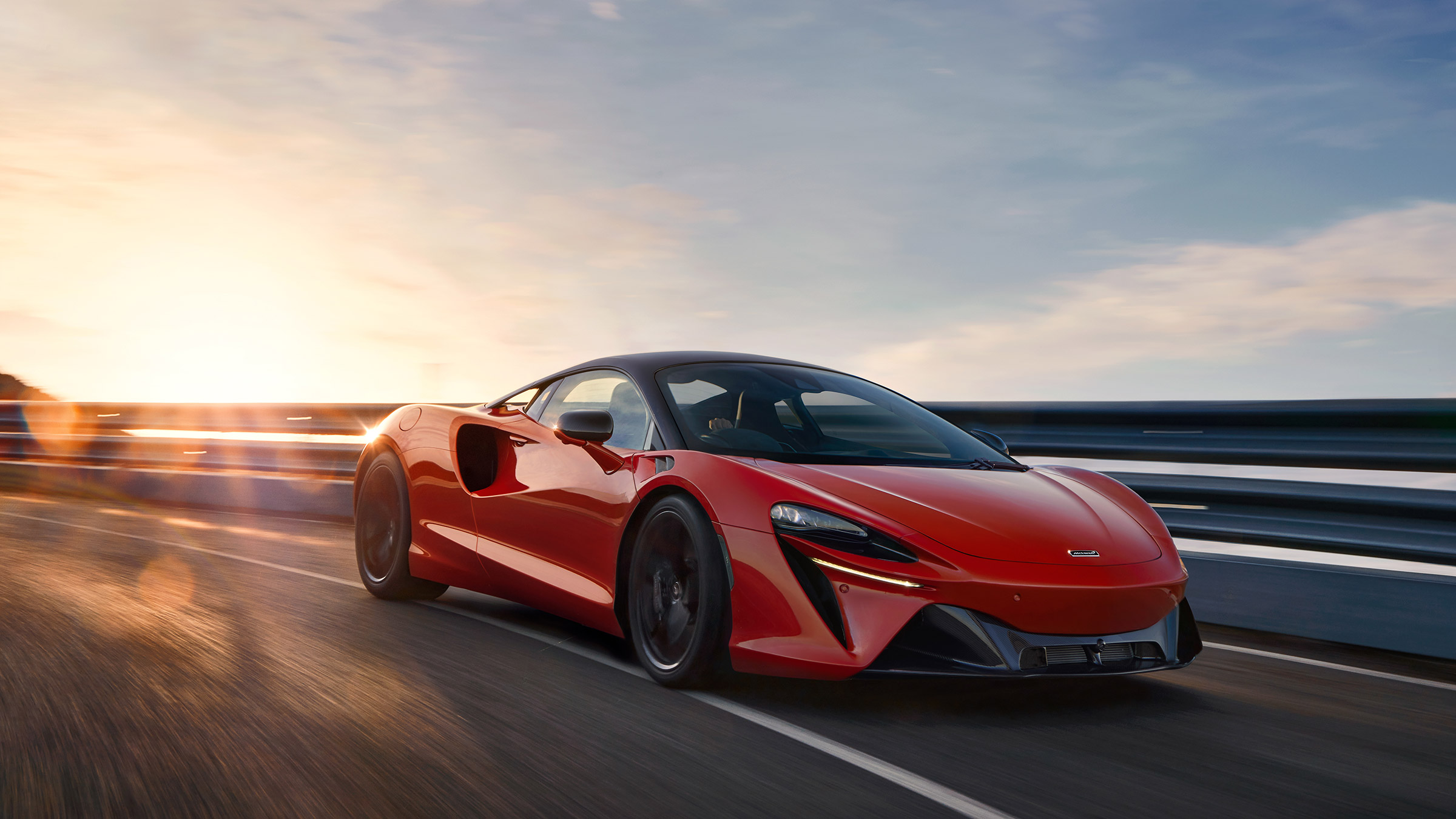 McLaren Artura revealed - orange front tracking