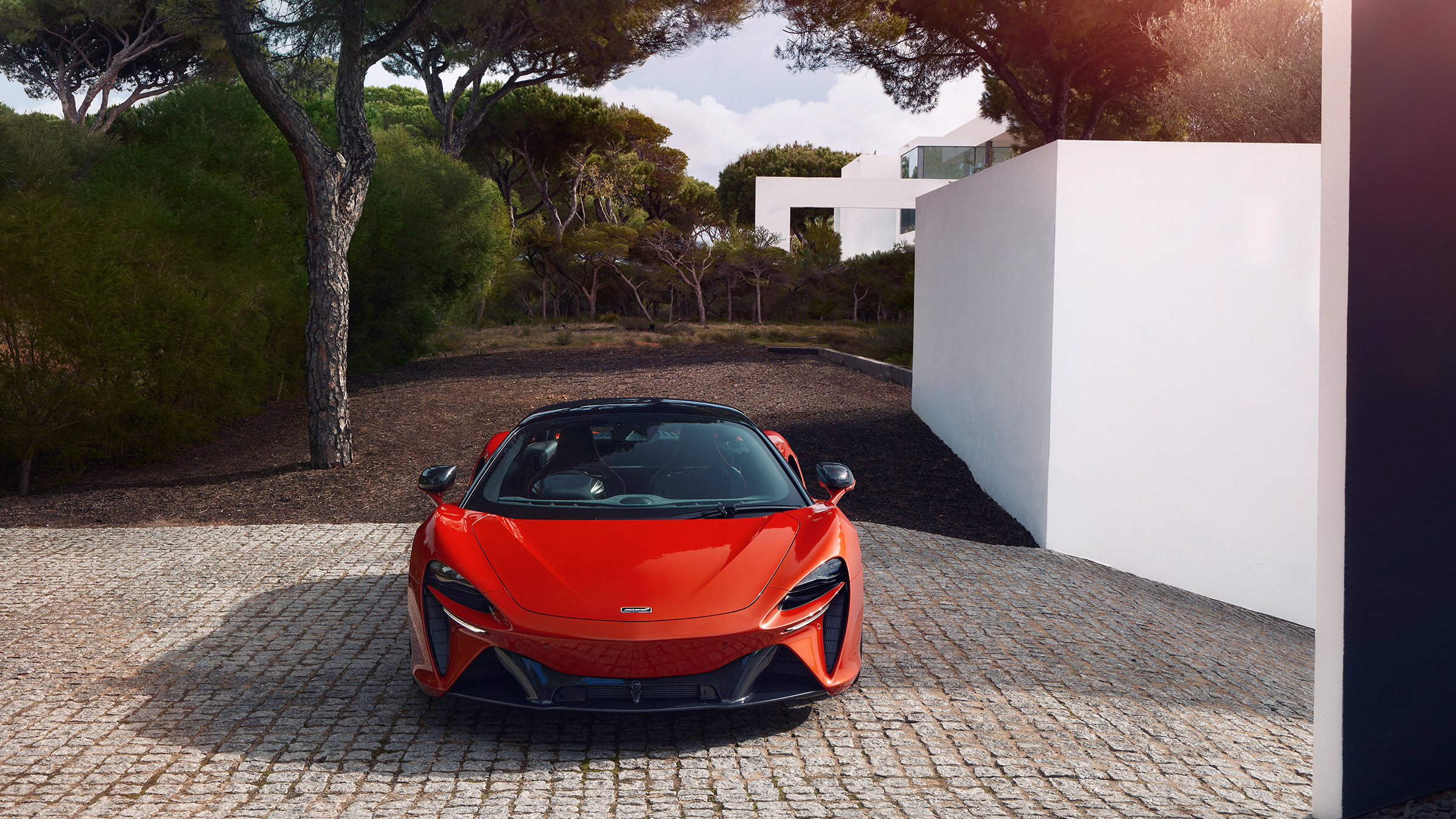 McLaren Artura revealed - orange nose