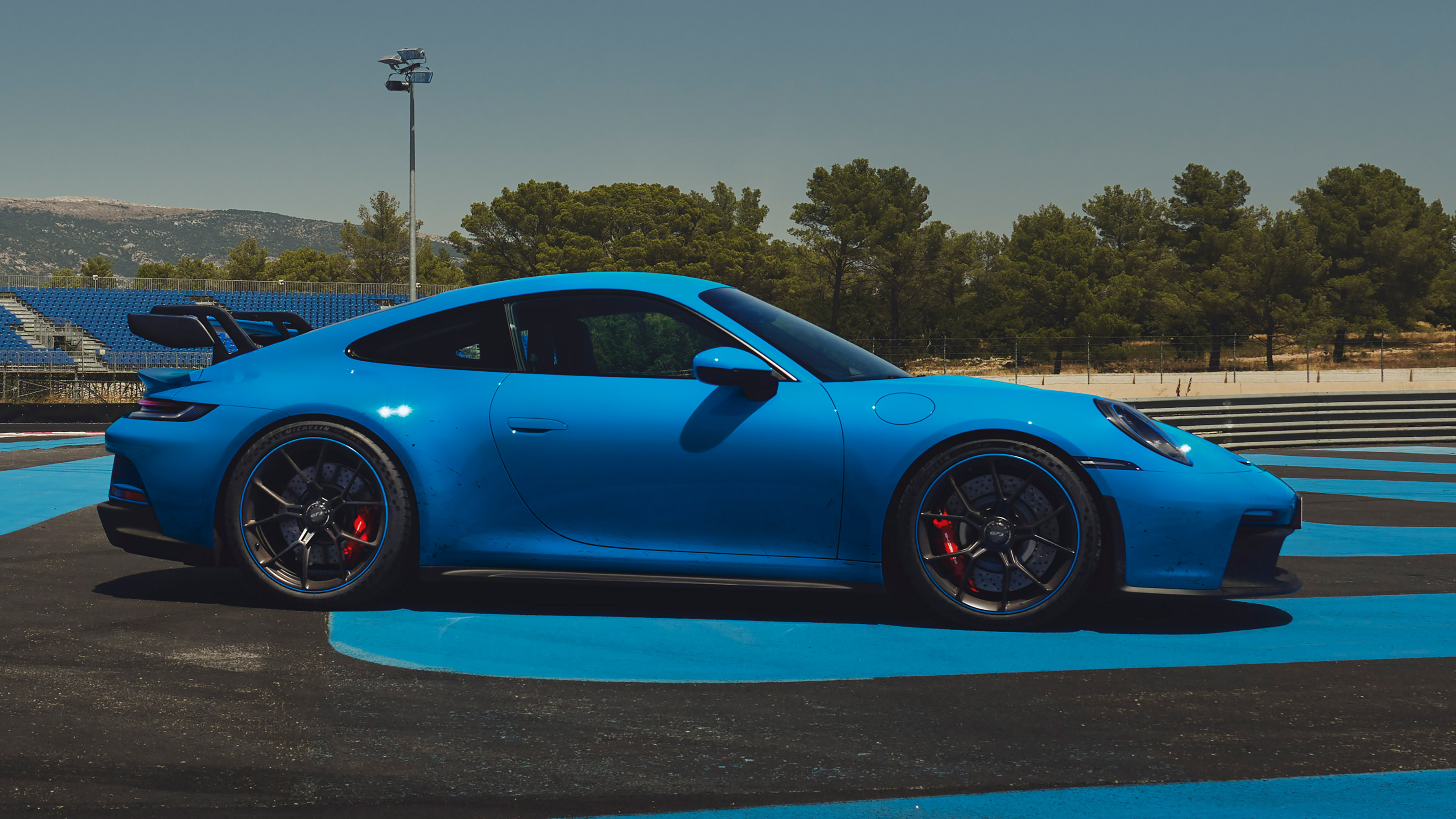 Porsche 911 GT3 992
