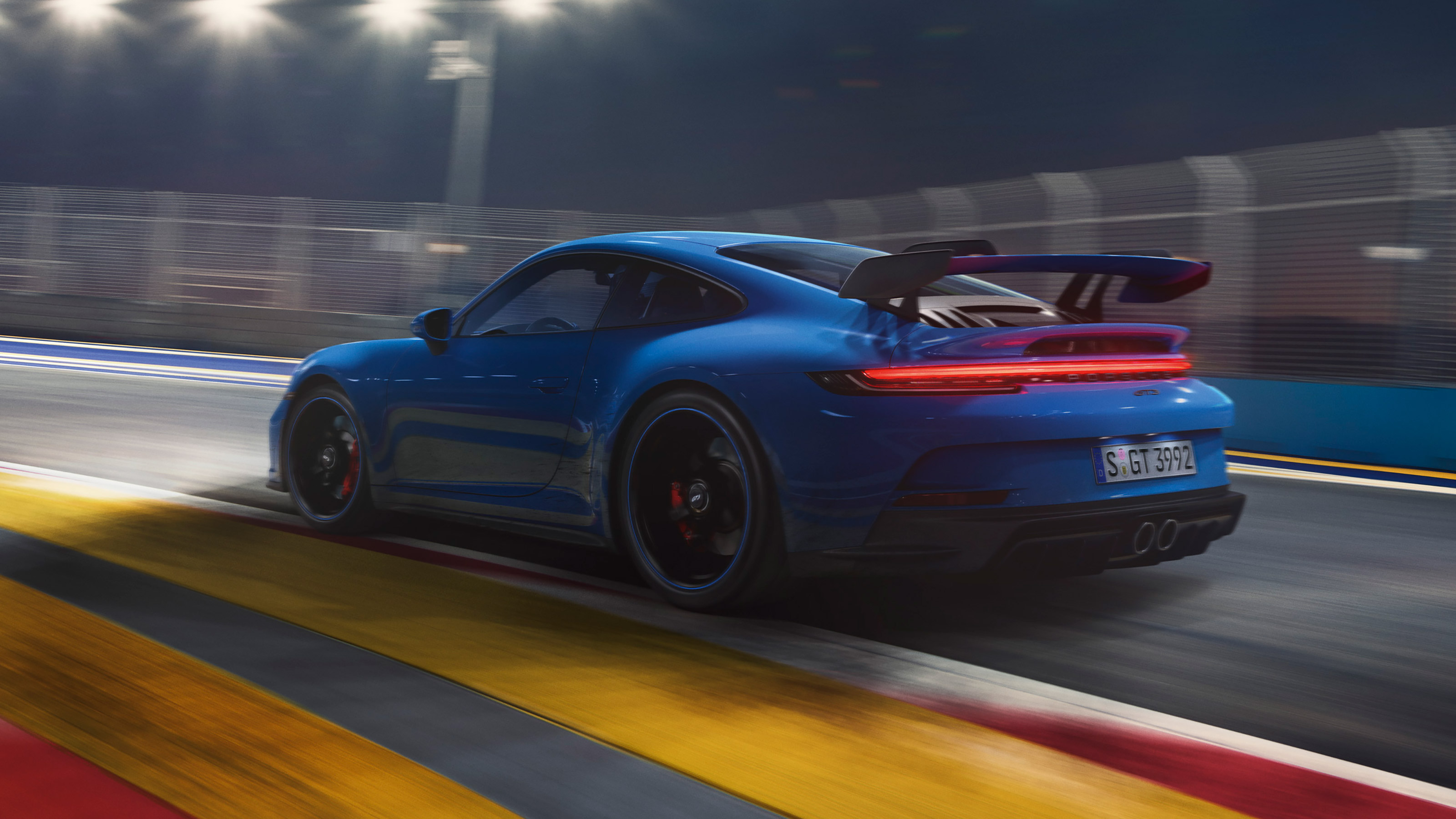 Porsche 911 GT3 992