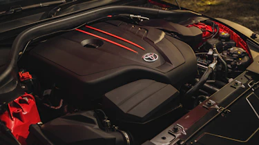 Toyota Supra 2.0 review - engine bay
