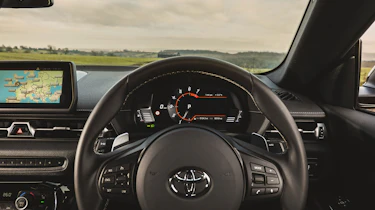 Toyota Supra 2.0 review - dials