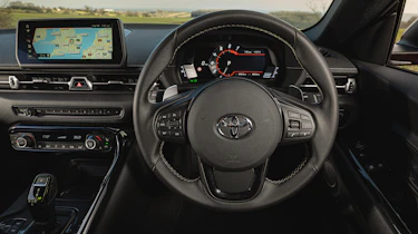 Toyota Supra 2.0 review - dash