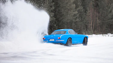 Volvo P1800 Cyan