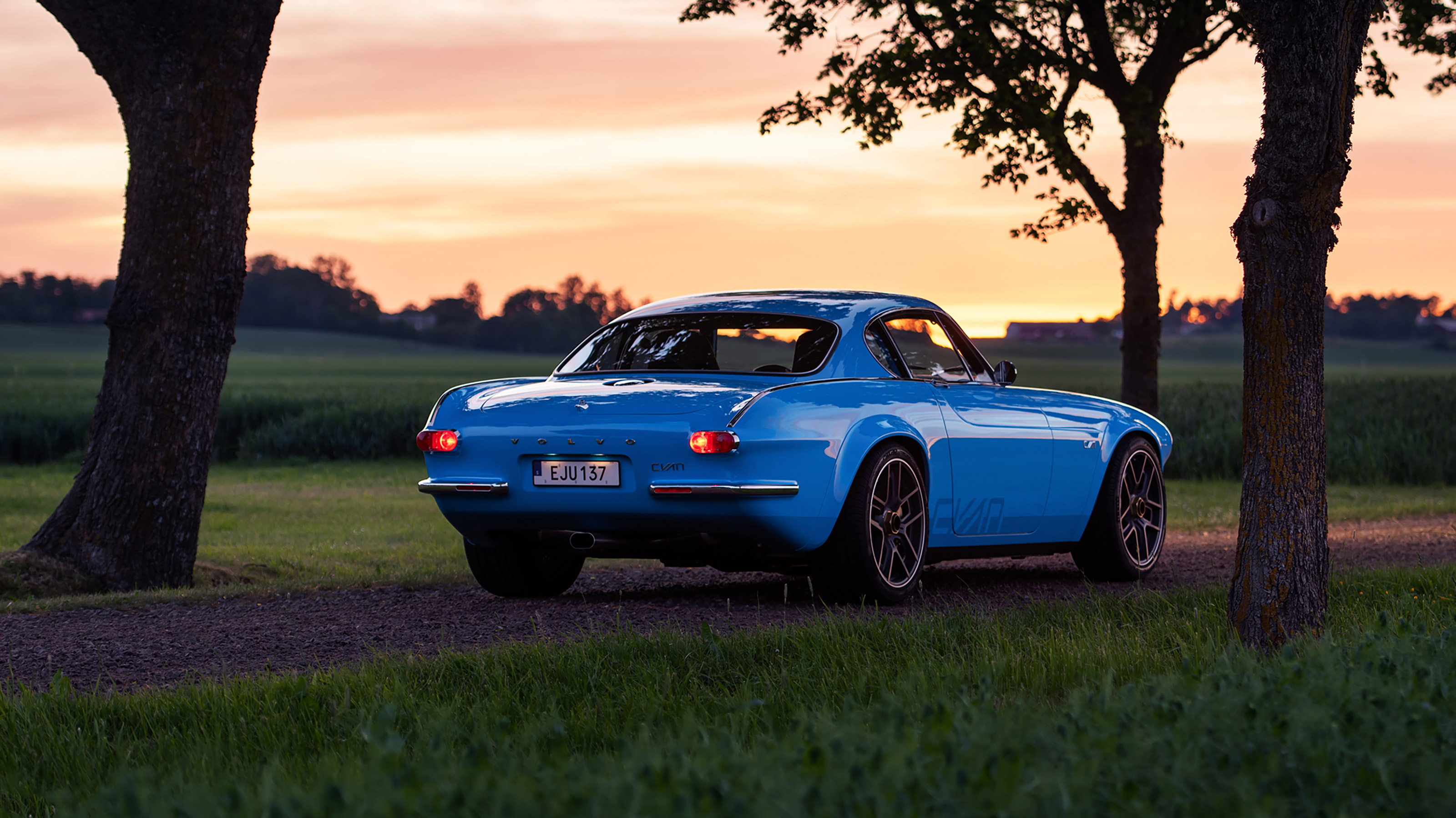 Volvo P1800 Cyan