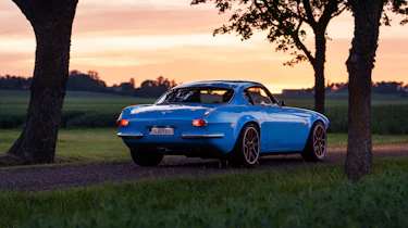 Volvo P1800 Cyan