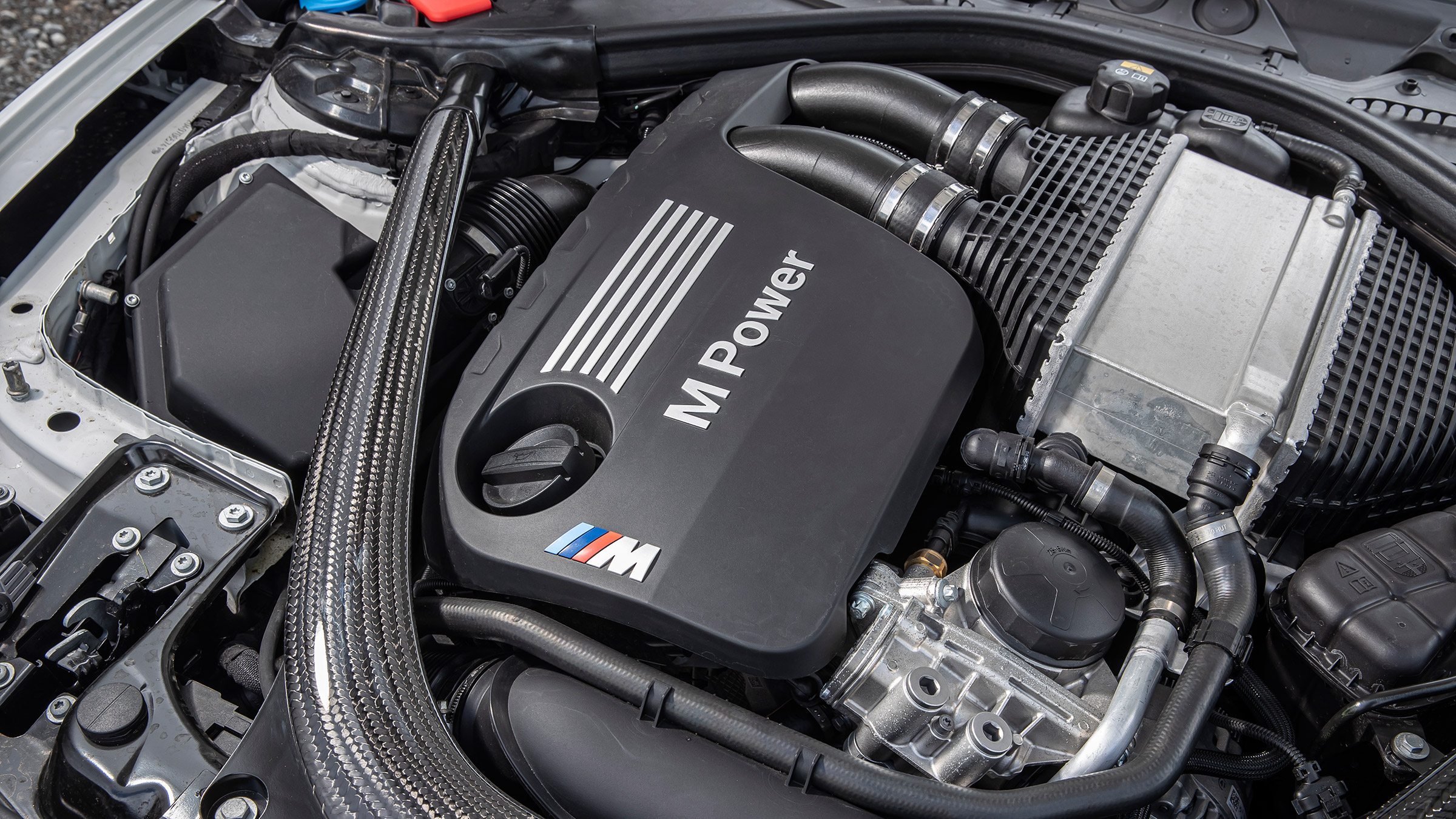 BMW M2 Competition vs Toyota GR Supra - bmw engine