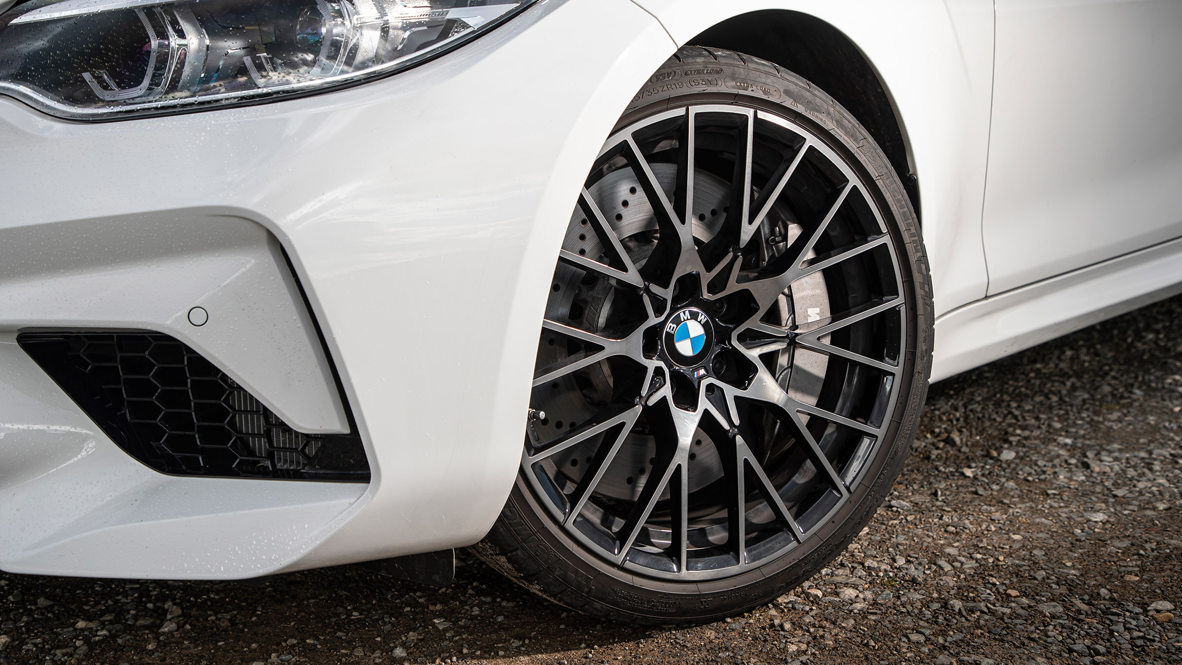 BMW M2 Competition vs Toyota GR Supra - BMW wheel