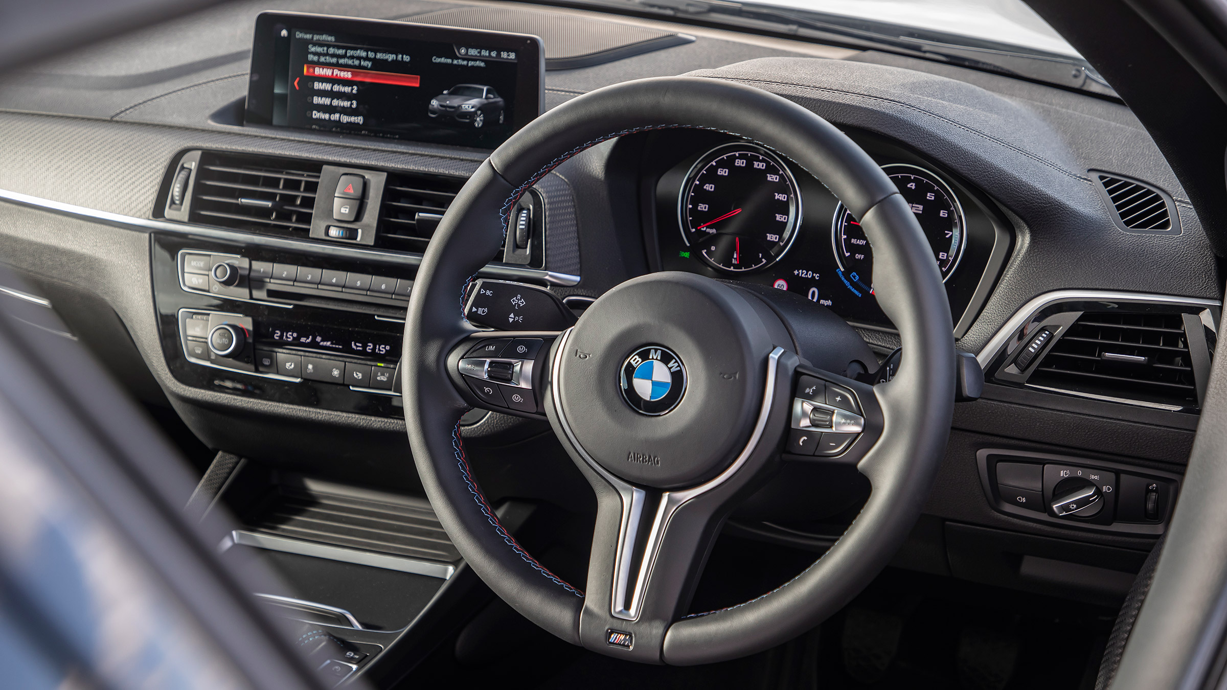 BMW M2 Competition vs Toyota GR Supra - cabin BMW