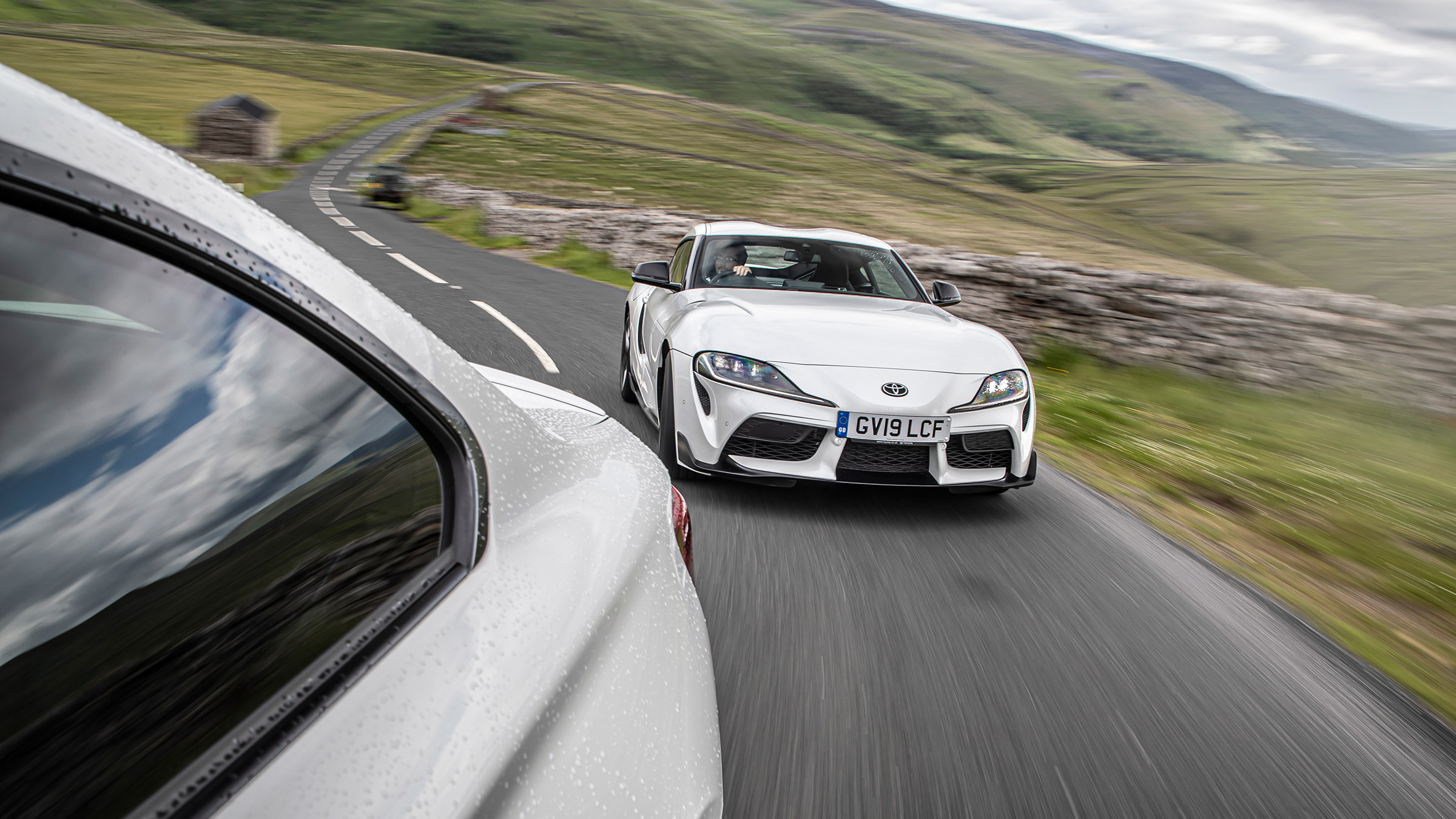 BMW M2 Competition vs Toyota GR Supra - driving