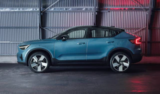 Volvo C40 Recharge header