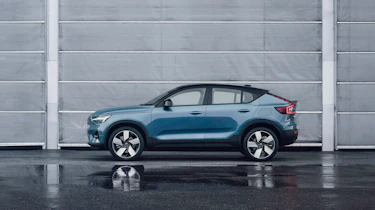 Volvo C40 Recharge side