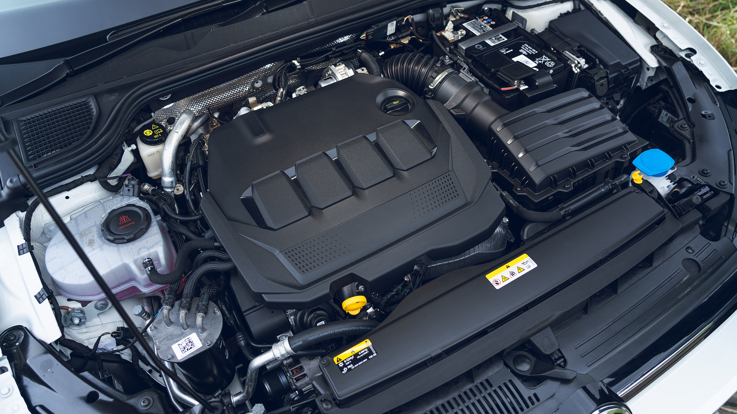 Volkswagen Golf GTD 2021 review - engine