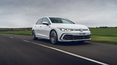 Volkswagen Golf GTD 2021 review - low tracking