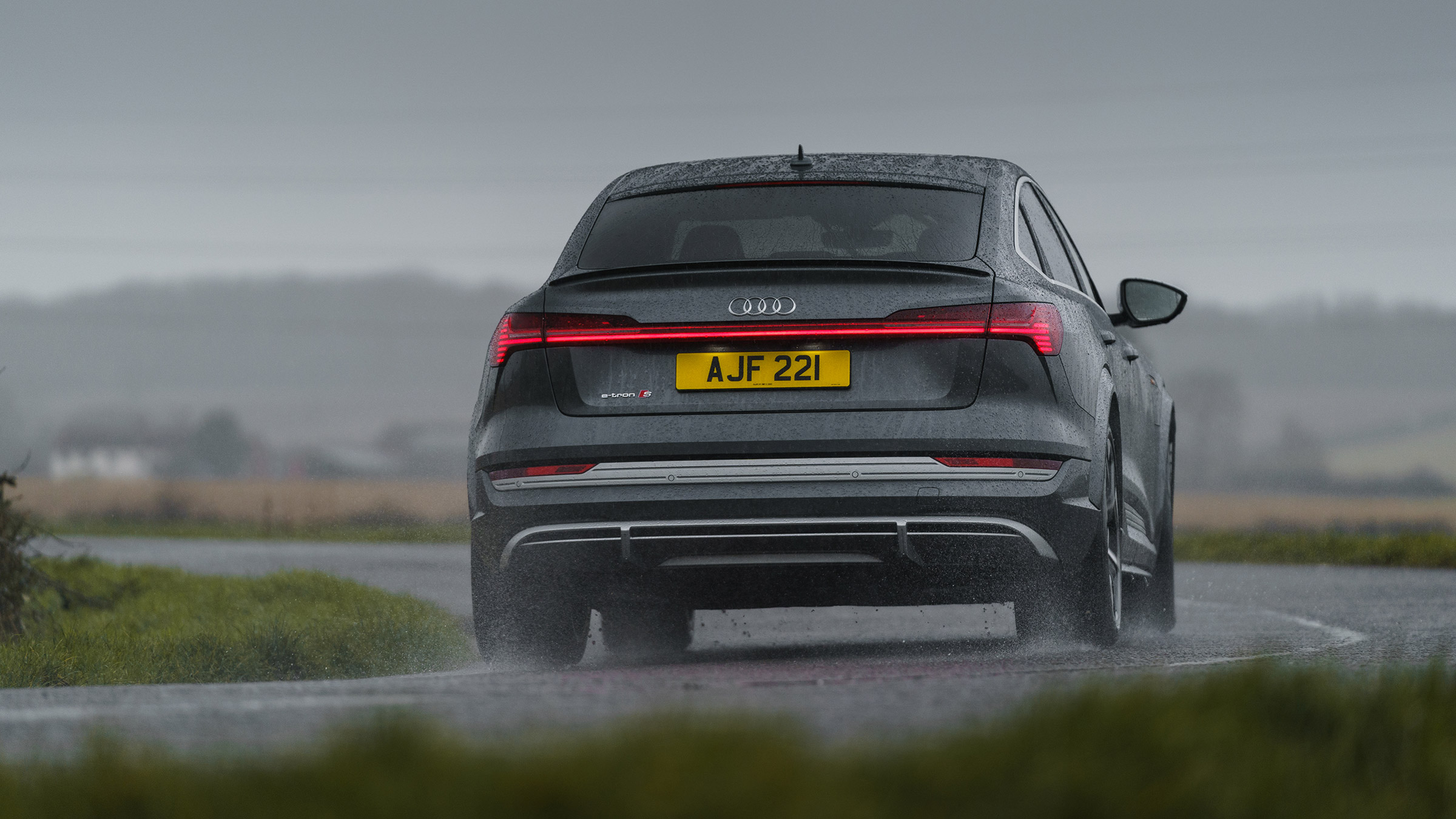 Audi e-tron S Sportback - rear