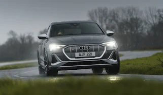 Audi e-tron S Sportback - cornering header