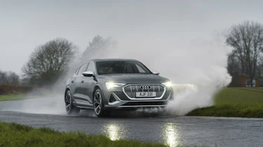 Audi e-tron S Sportback - splash