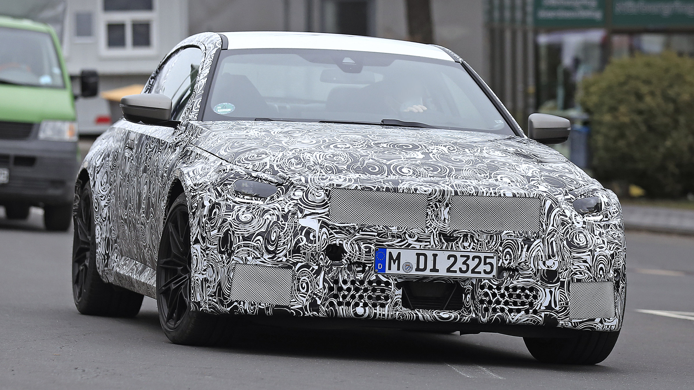 2022 BMW M2 spied road front quarter