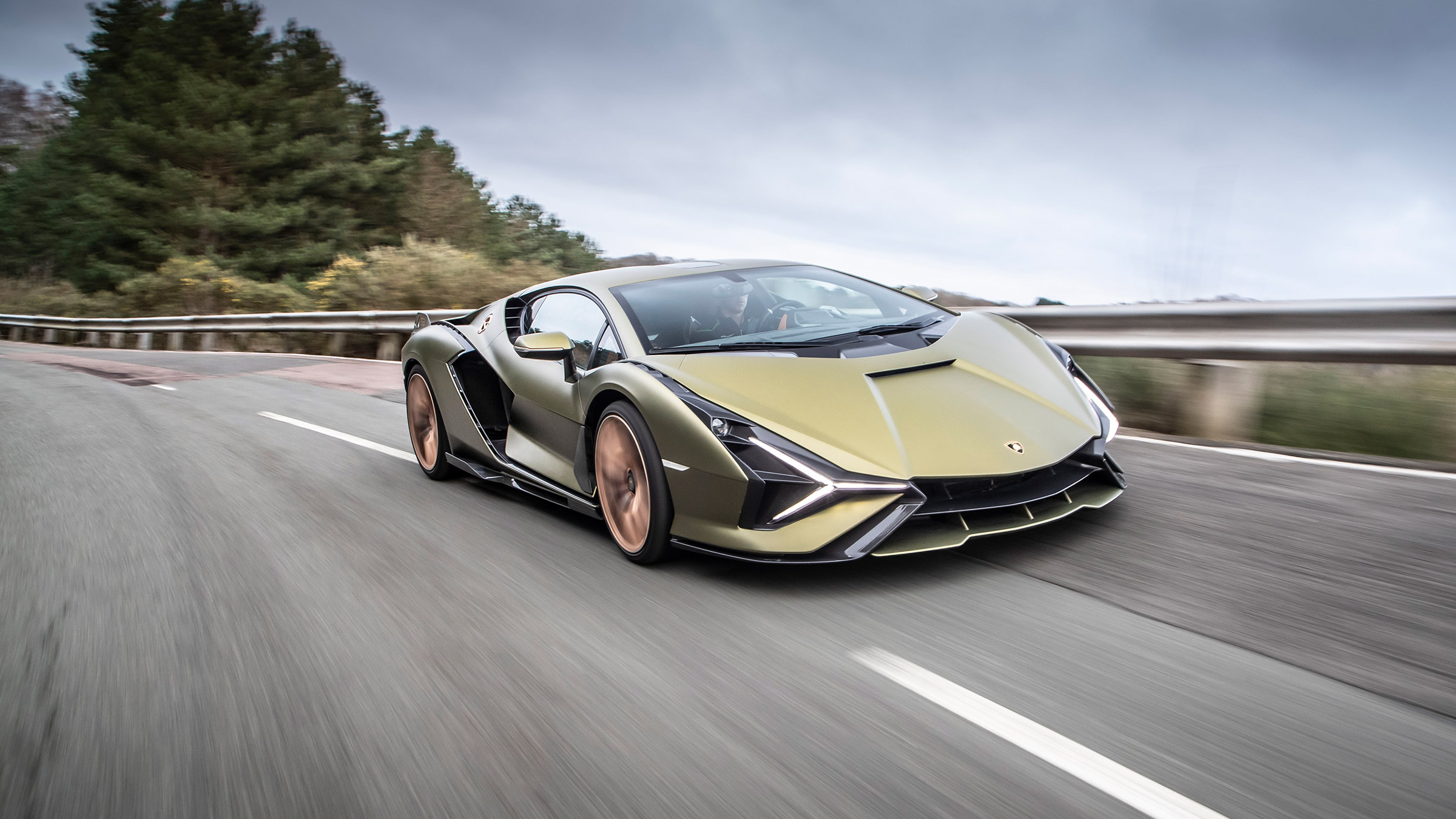 Lamborghini Sian - tracking 2