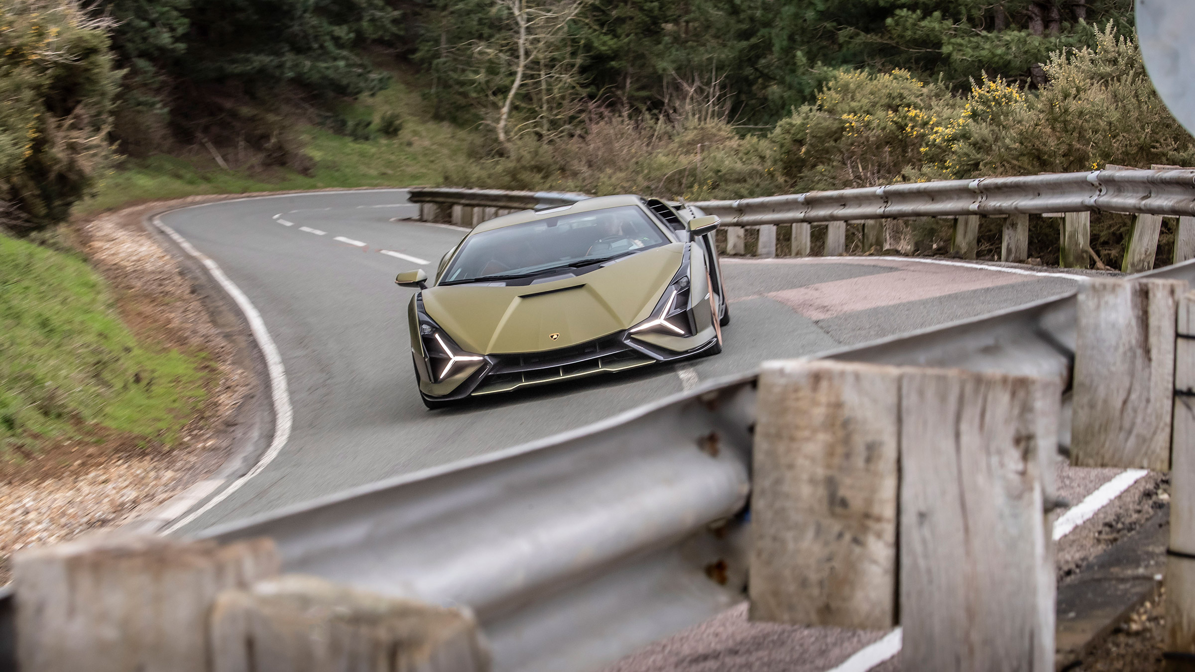 Lamborghini Sian - nose