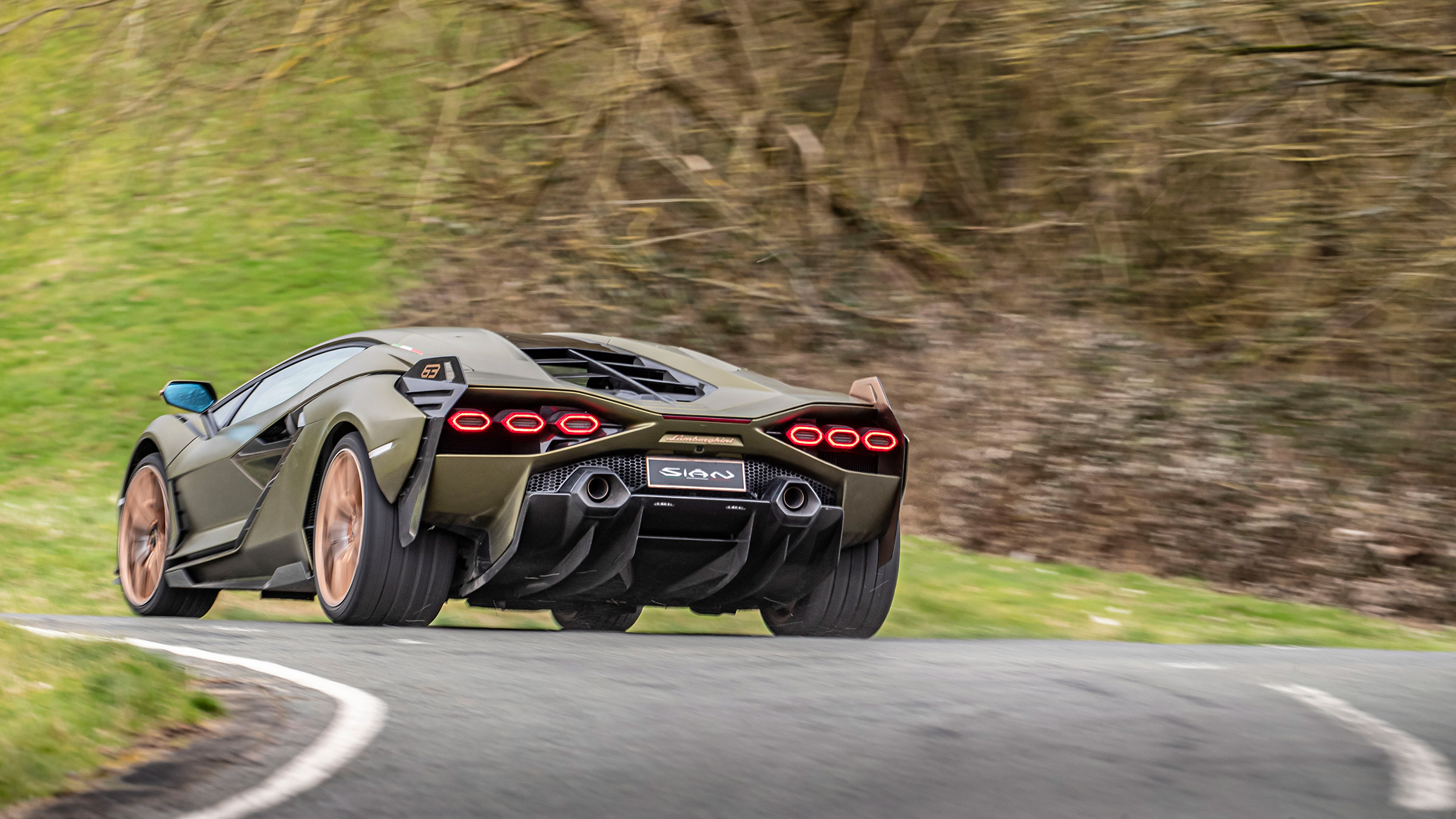 Lamborghini Sian - rear