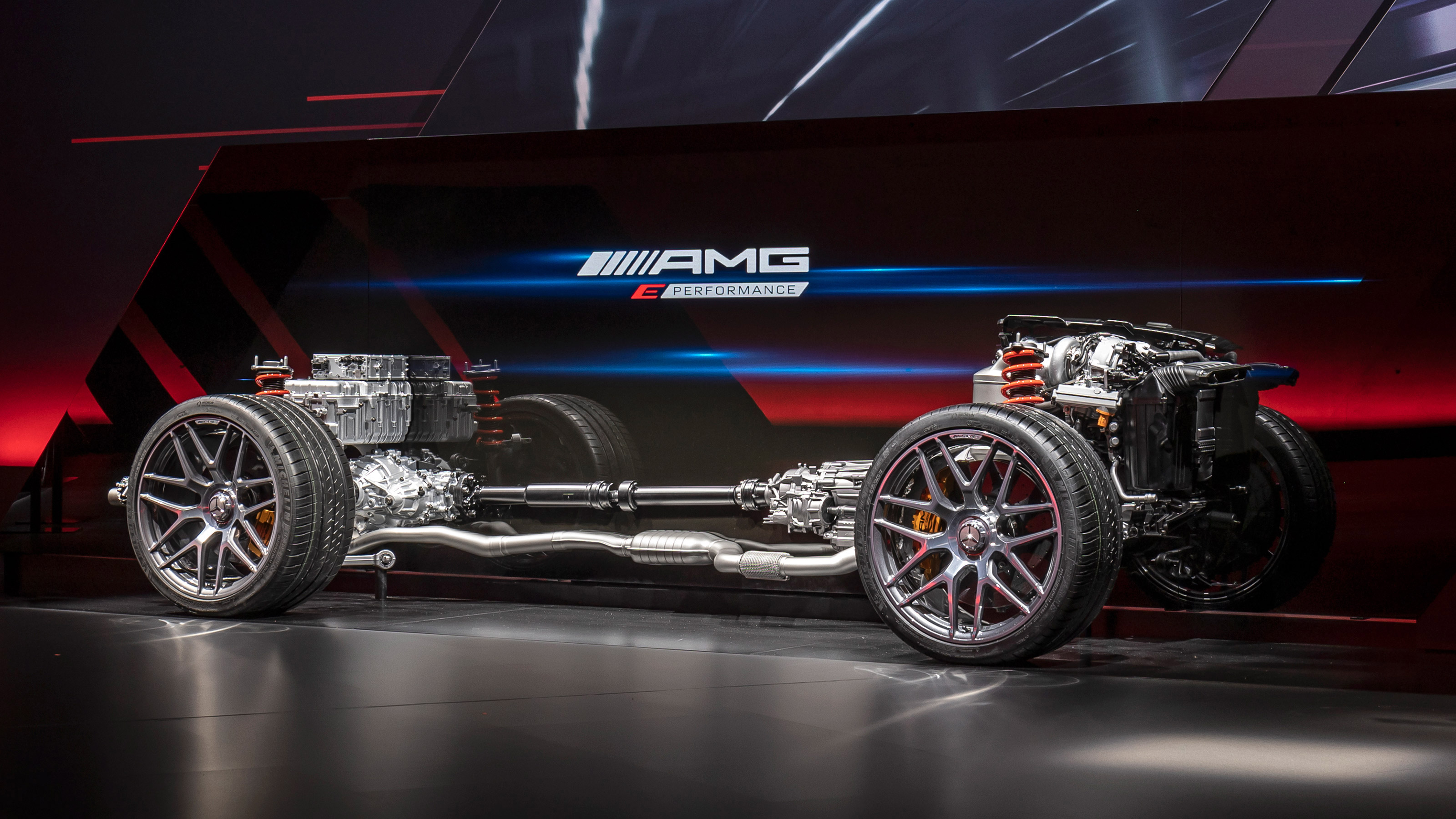Mercedes-AMG GT73 powertrain