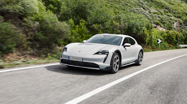 Porsche Taycan Cross Turismo - 4S front