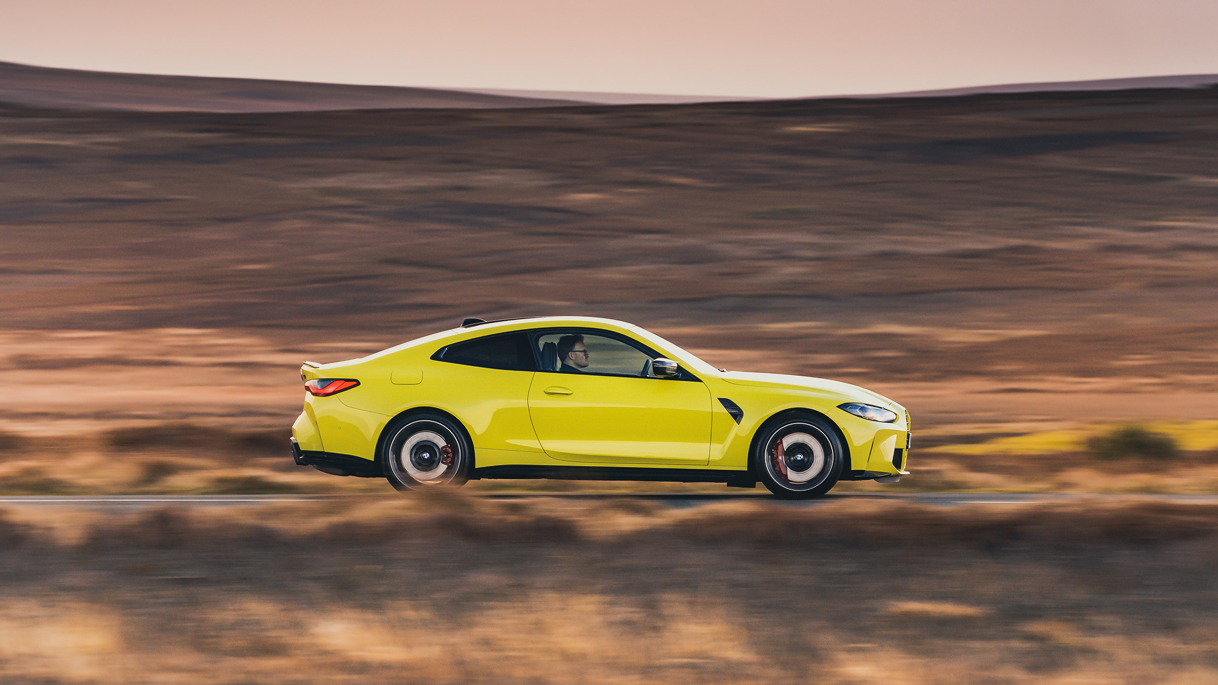 BMW M4 Competition 2021 review – pan