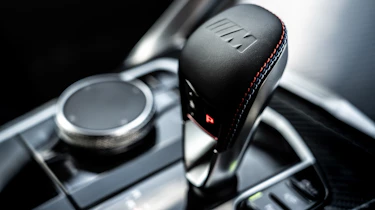BMW M4 Competition 2021 review – selector 1