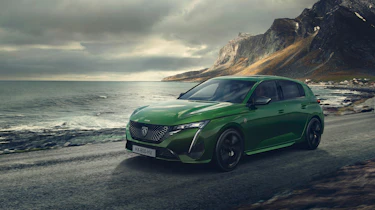 2021 Peugeot 308 - front tracking