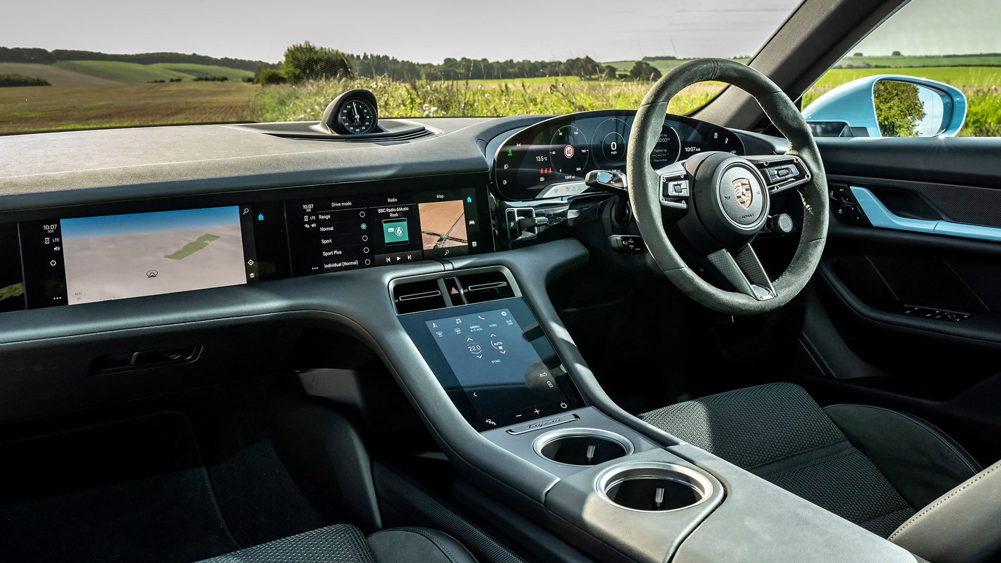 Porsche Taycan interior