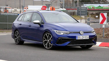 Golf R Estate 2021 spied - front quarter