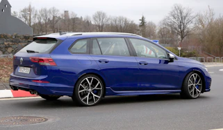 Golf R Estate 2021 spied - rear quarter
