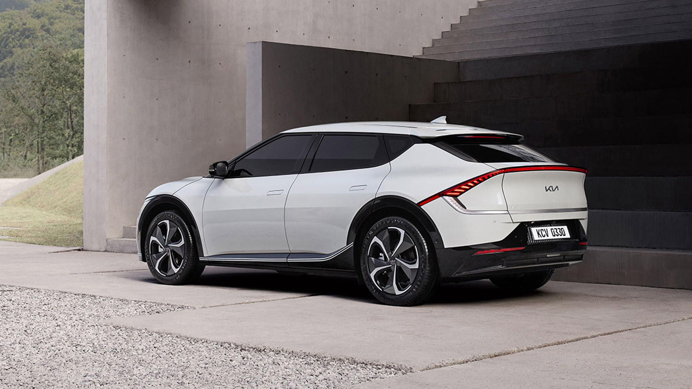Kia EV6 revealed - rear