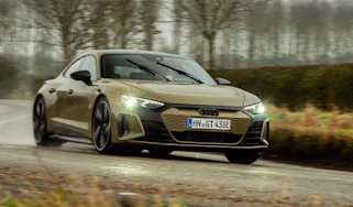 etron GT header