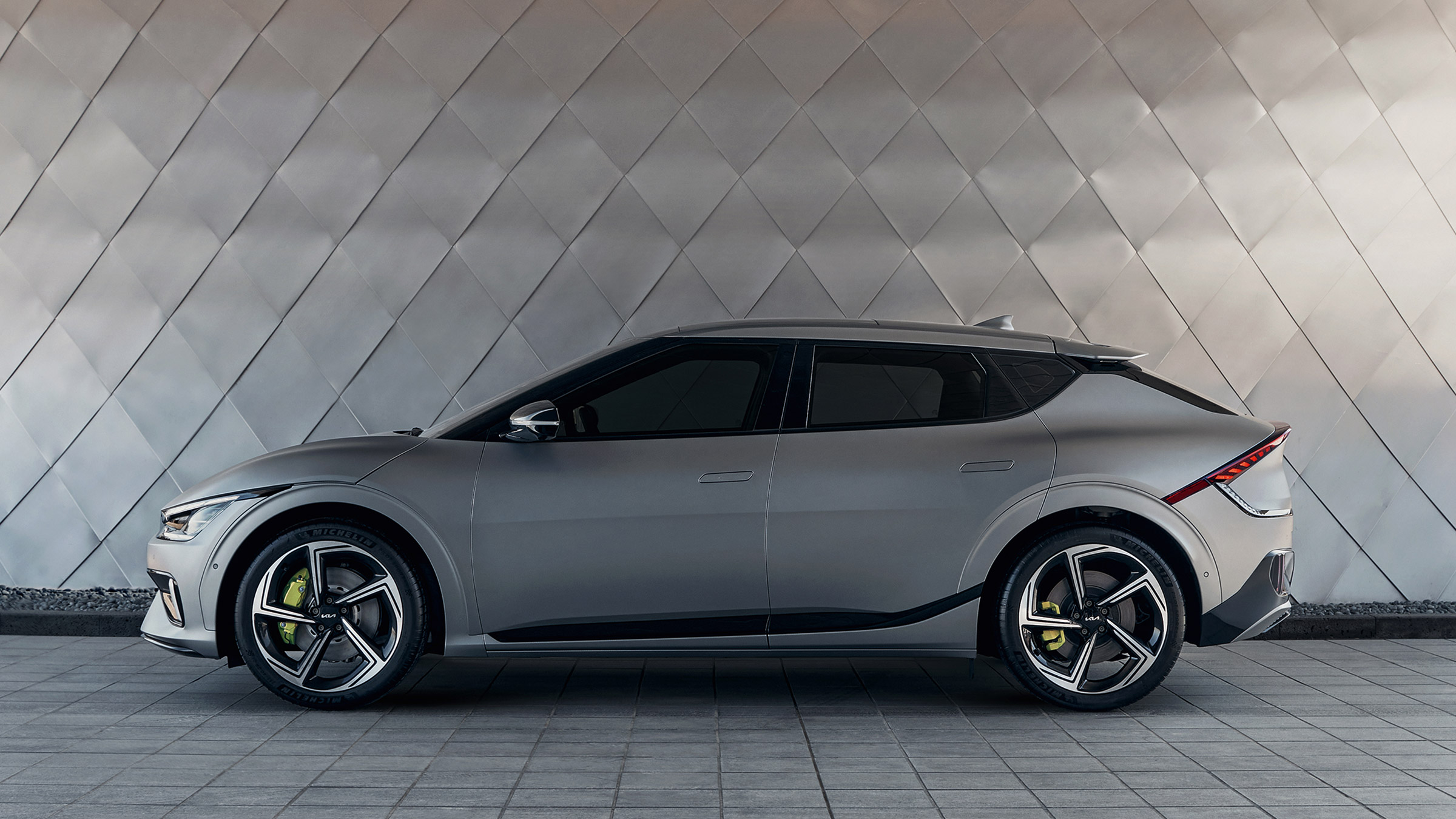 576bhp Kia EV6 GT revealed – profile
