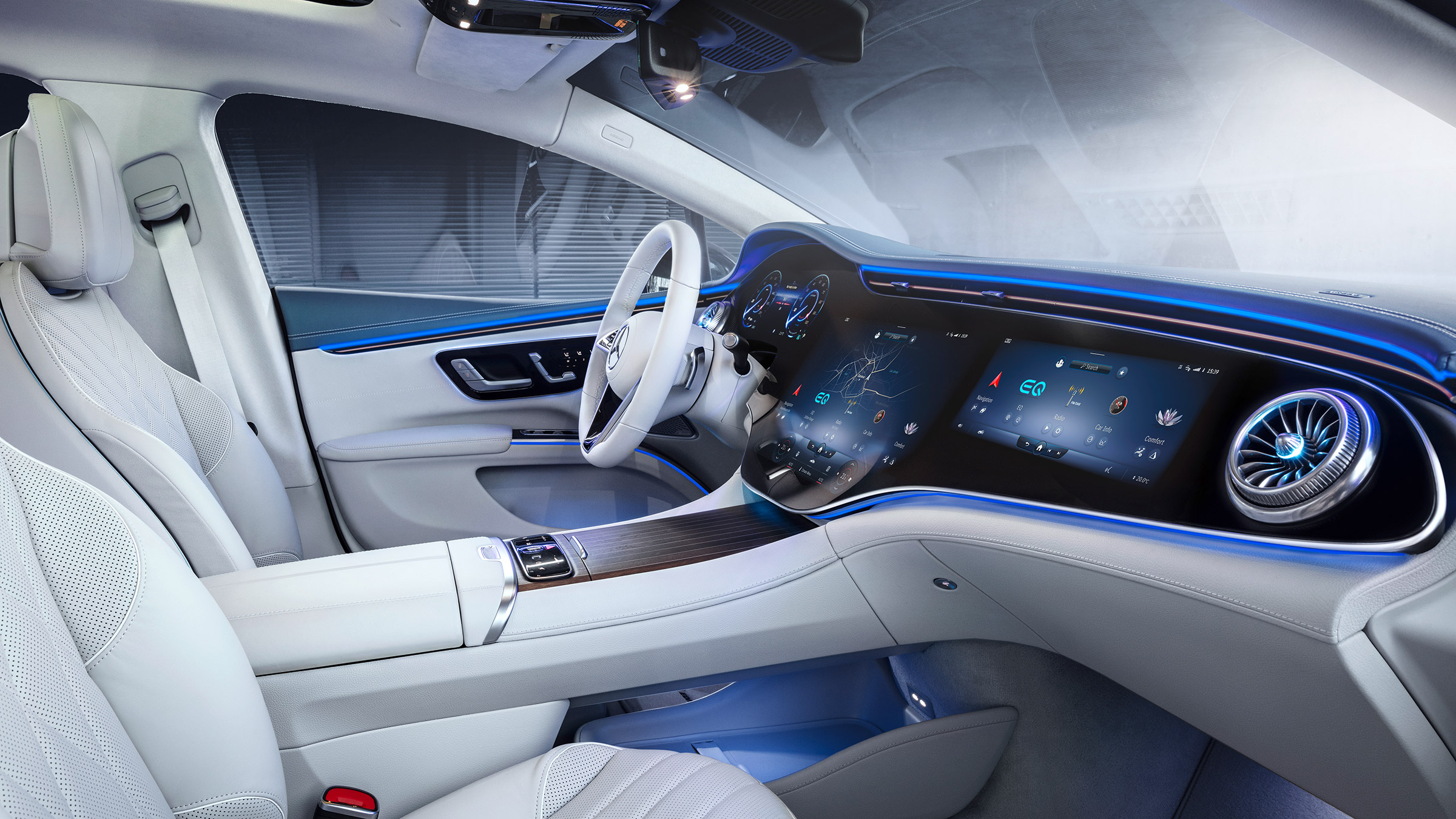 Mercedes-Benz EQS – dash