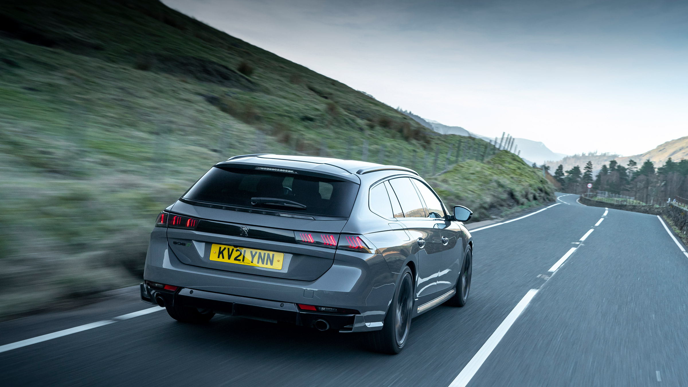 Peugeot 508 PSE – rear tracking