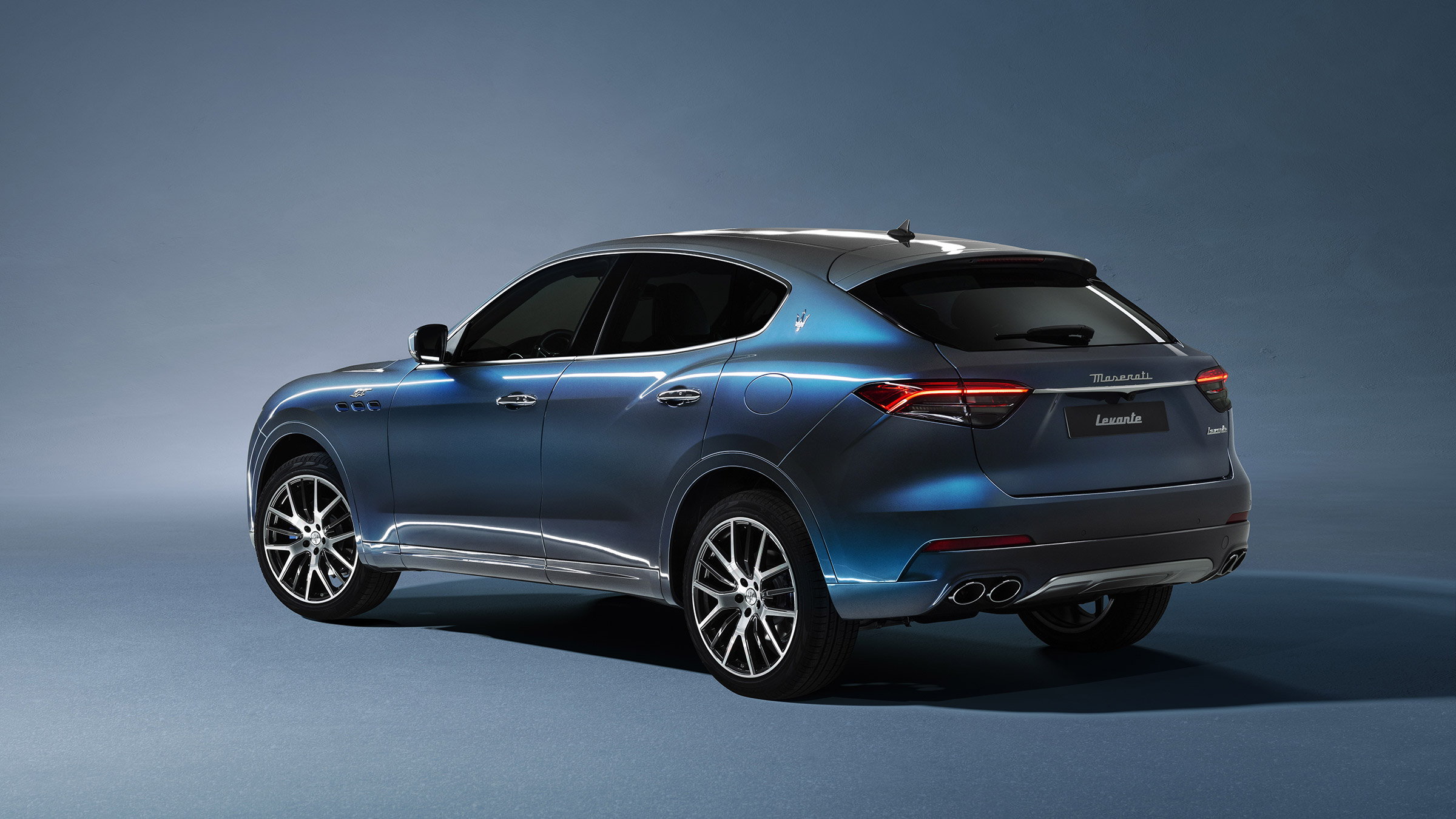 Maserati Levante hybrid – rear quarter