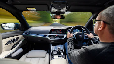 Alpina B3 Touring – dash