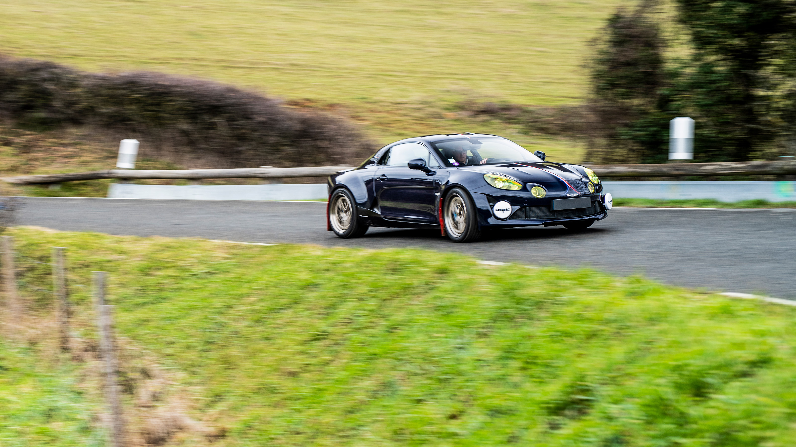 Alpine Ravage A110