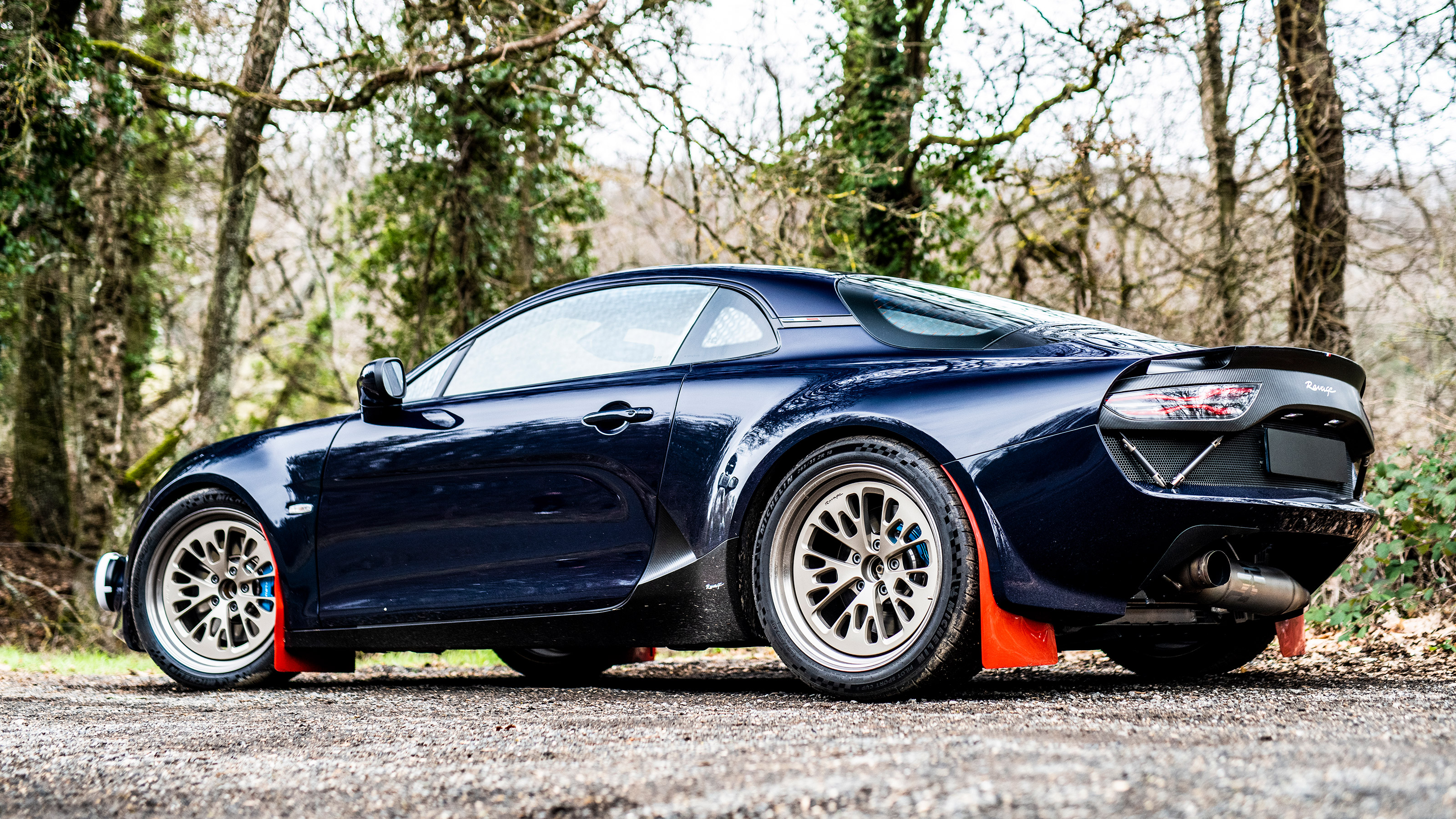 Alpine Ravage A110